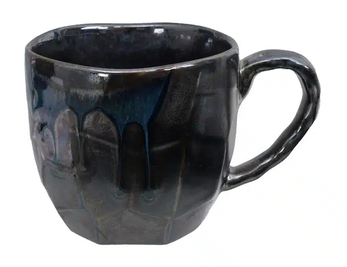 Schwarzer handgemachter Becher - 8,5 x 8 cm 300 ml – Bild 2