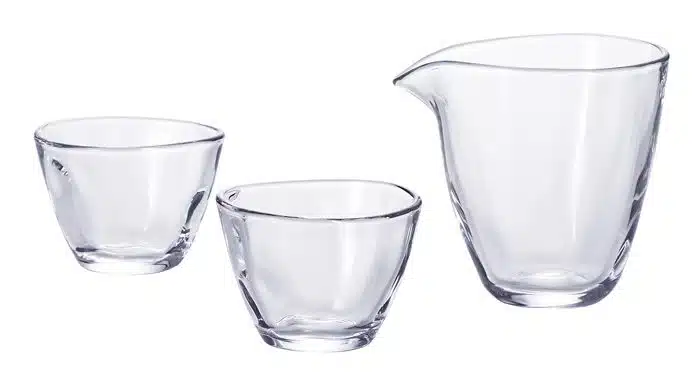 Glass Sakeset - Set mit 3 Teilen - 9,6 x 8,6 x 9 cm 220 ml & 7 x 5 cm 90 ml
