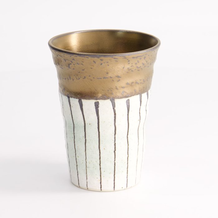 Tokyo Design Studio - Craft Teacup - Zwart/Goud - Wit Streep