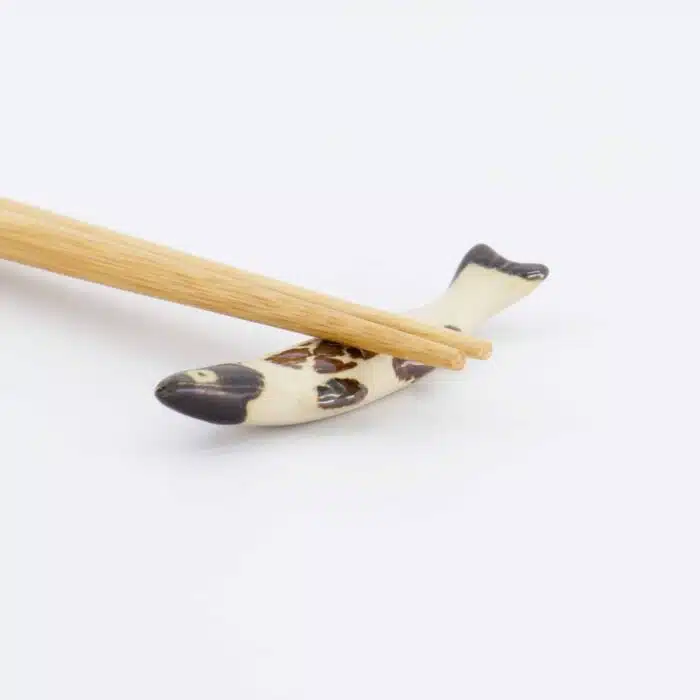 Kawaii Essstäbchenhalter – Brauner Fisch – Bild 3