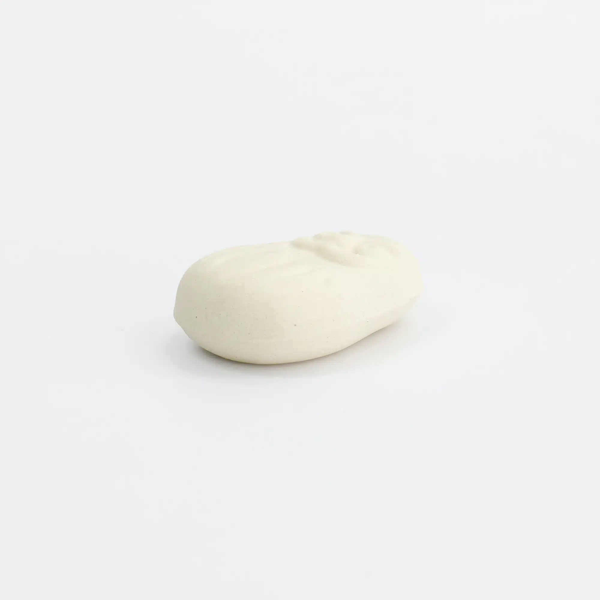 Tokyo Design Studio – Kawaii – Chopsticks Rest – Daruma Monaka – 3x4,1x1,2 cm