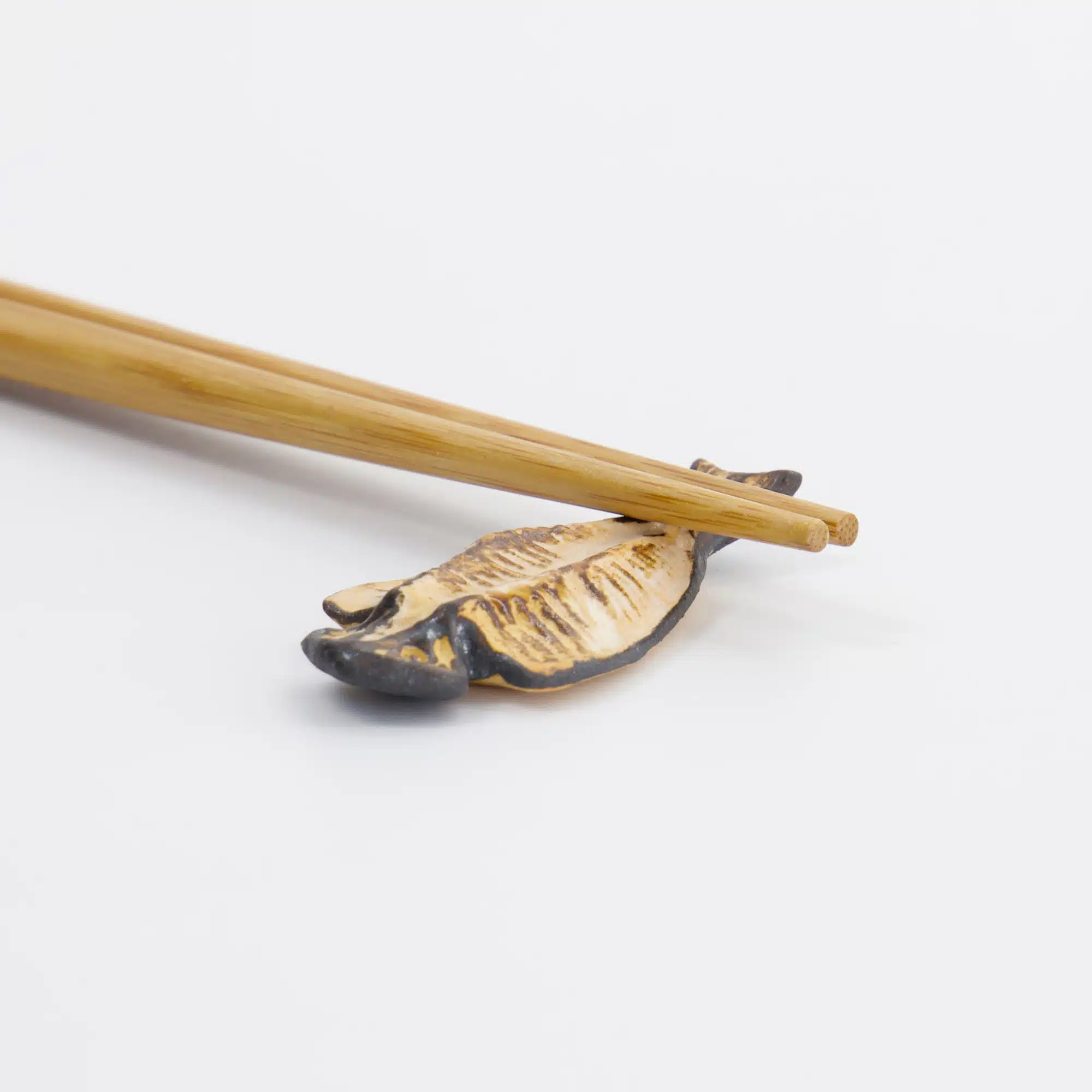 Tokyo Design Studio - Kawaii - Essstäbchenhalter - Aji Fisch - 3.5x3.5x1.7cm – Bild 3