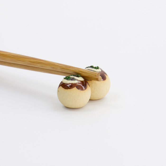 Tokyo Design Studio - Kawaii - Essstäbchenhalter - Takoyaki - 3.7x2x2cm – Bild 2