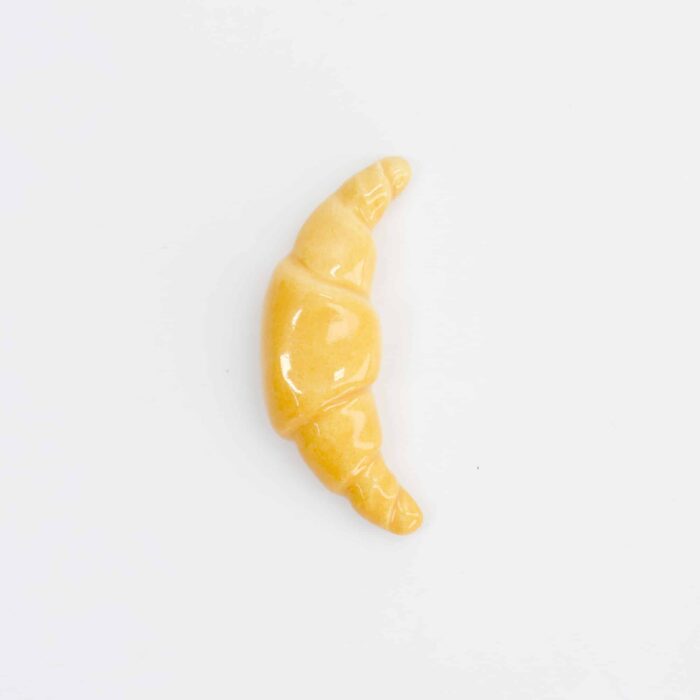 Tokyo Design Studio - Kawaii - Essstäbchenhalter - Croissant - 4.6x2.7x1.7cm – Bild 2