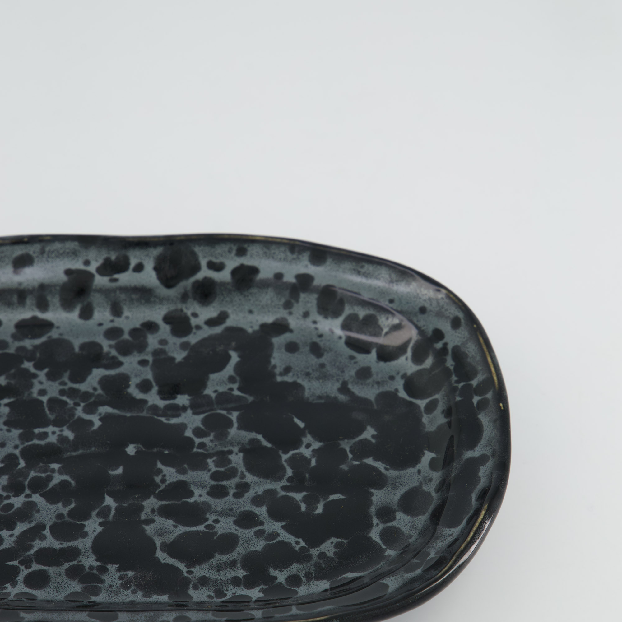 Tokyo Design Studio - Craft Ginsai - Ovaler Teller - 25.8x16.7cm - Schwarz – Bild 3