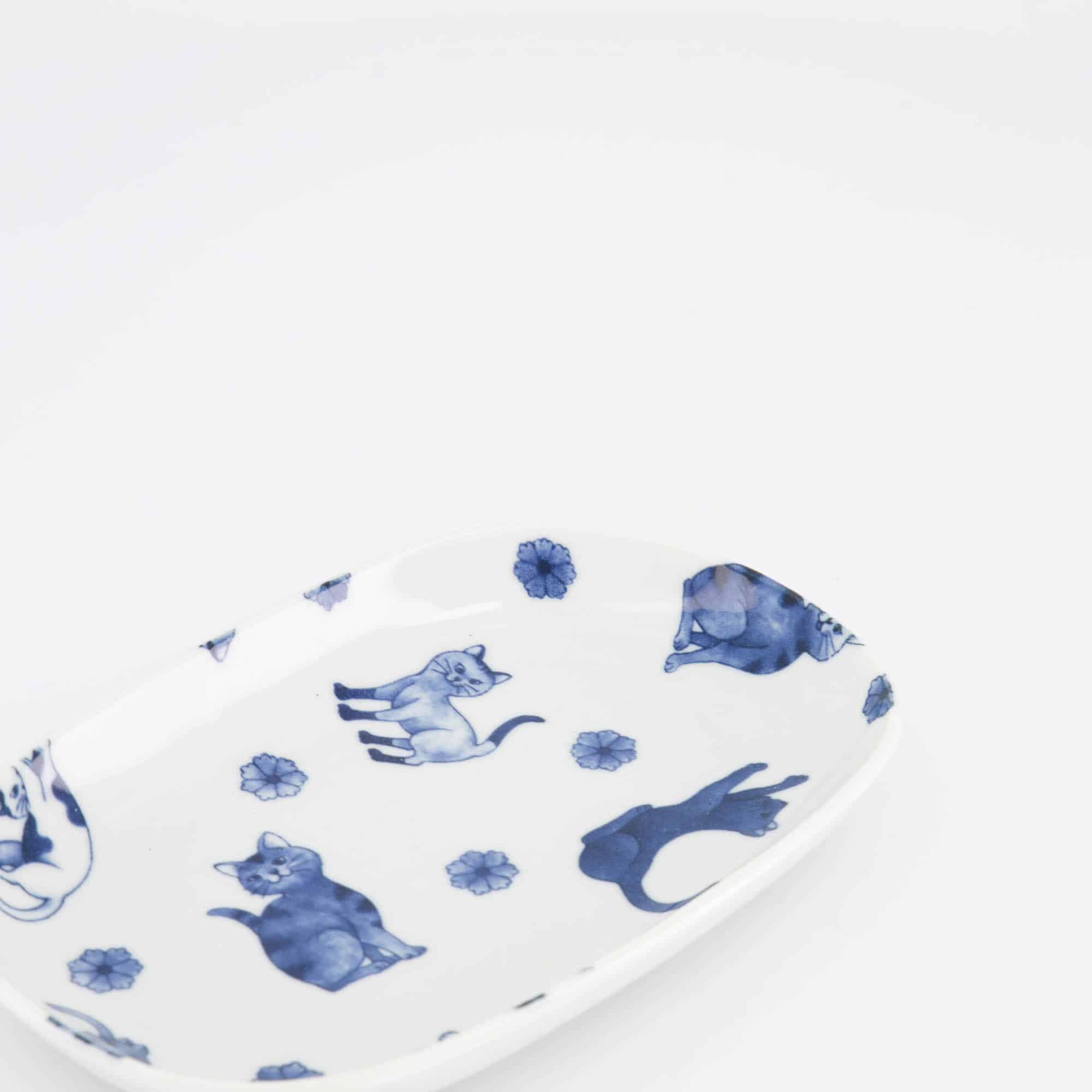 Tokyo Design Studio - Kawaii - Hananeko - Katze - Ovaler - Teller – 18.7 x 12.8 x 2.5 cm – Blau – Bild 2